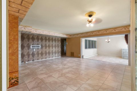 Condo in Fort Lauderdale, Florida, 2 bedrooms  № 2077522 - photo 16