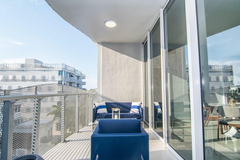 Copropriété à vendre à Miami Beach, Floride: 2 chambres, 113.9 m2 № 2276553 - photo 14