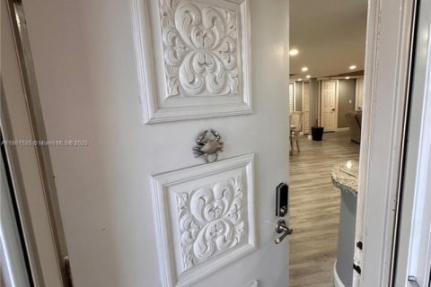 Copropriété à vendre à Lauderhill, Floride: 3 chambres, 163.51 m2 № 1897635 - photo 3