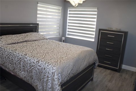 Copropriété à vendre à Lauderhill, Floride: 3 chambres, 163.51 m2 № 1897635 - photo 14