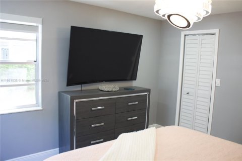 Copropriété à vendre à Lauderhill, Floride: 3 chambres, 163.51 m2 № 1897635 - photo 17