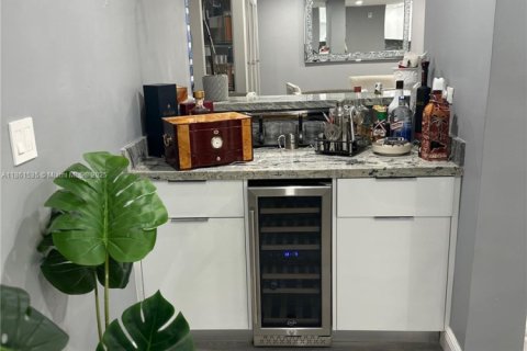 Copropriété à vendre à Lauderhill, Floride: 3 chambres, 163.51 m2 № 1897635 - photo 5