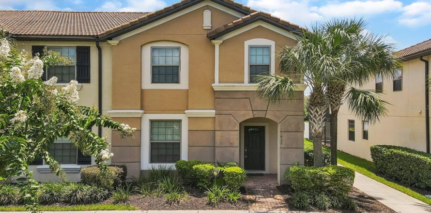 Townhouse in Kissimmee, Florida 5 bedrooms, 210.42 sq.m. № 1805203