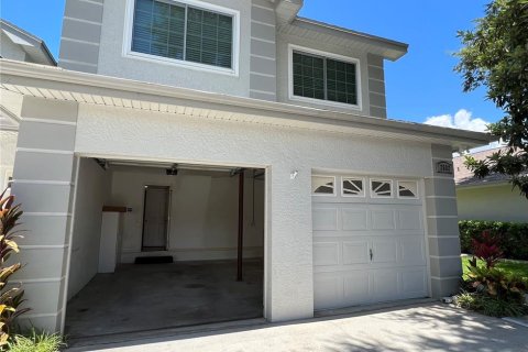 Touwnhouse à louer à Clearwater, Floride: 4 chambres, 175.12 m2 № 1826122 - photo 1