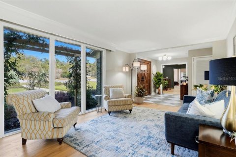 Casa en venta en Lakeland, Florida, 5 dormitorios, 390.65 m2 № 2111843 - foto 8