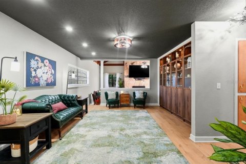 Casa en venta en Lakeland, Florida, 5 dormitorios, 390.65 m2 № 2111843 - foto 15