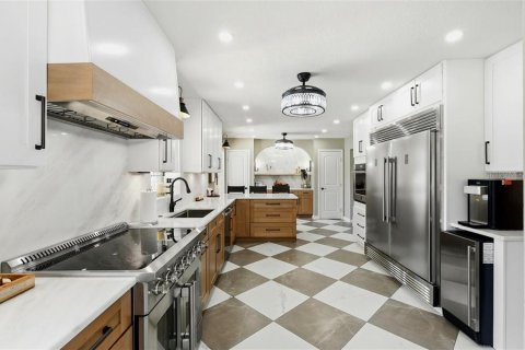 Casa en venta en Lakeland, Florida, 5 dormitorios, 390.65 m2 № 2111843 - foto 20