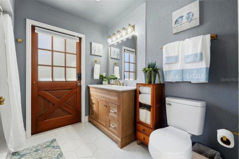 Casa en venta en Lakeland, Florida, 5 dormitorios, 390.65 m2 № 2111843 - foto 30
