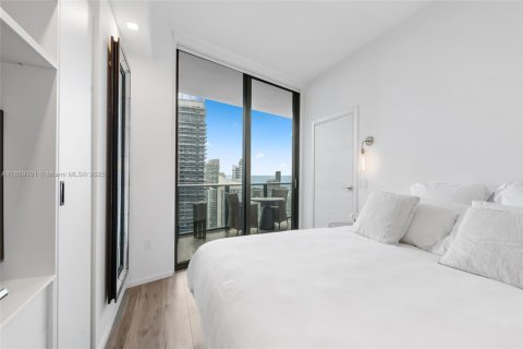 Condo in Miami, Florida, 2 bedrooms  № 1927741 - photo 3