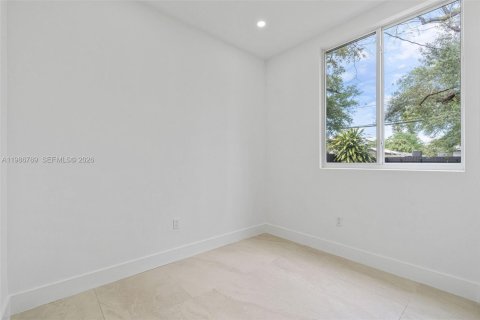 Купить виллу или дом в Опа-Локка, Флорида 4 спальни, 110.93м2, № 2044973 - фото 27