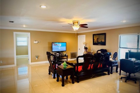 Casa en venta en Apollo Beach, Florida, 3 dormitorios, 157.19 m2 № 2144746 - foto 13