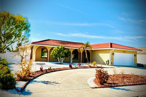 Casa en Apollo Beach, Florida 3 dormitorios, 157.19 m2 № 2144746