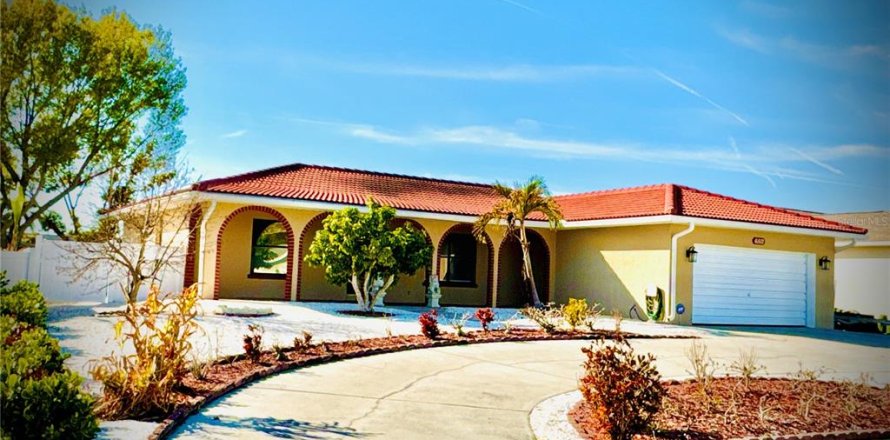 Casa en Apollo Beach, Florida 3 dormitorios, 157.19 m2 № 2144746
