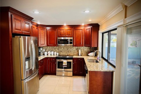 Casa en venta en Apollo Beach, Florida, 3 dormitorios, 157.19 m2 № 2144746 - foto 15