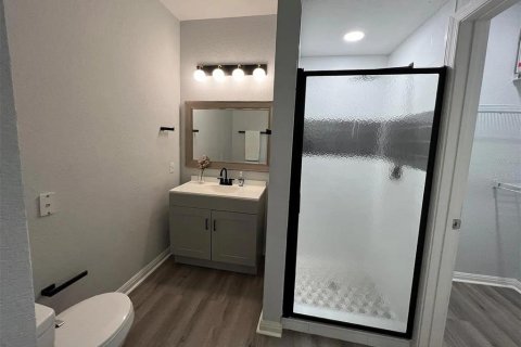 Condo in Orlando, Florida, 1 bedroom  № 1870706 - photo 12