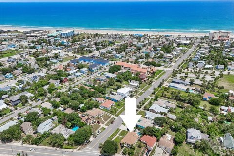 Villa ou maison à vendre à Daytona Beach, Floride: 3 chambres, 177.81 m2 № 2312434 - photo 2