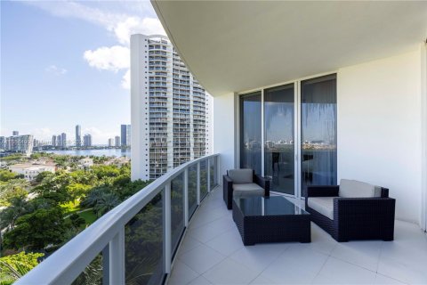 Condo in Aventura, Florida, 3 bedrooms  № 1865096 - photo 30