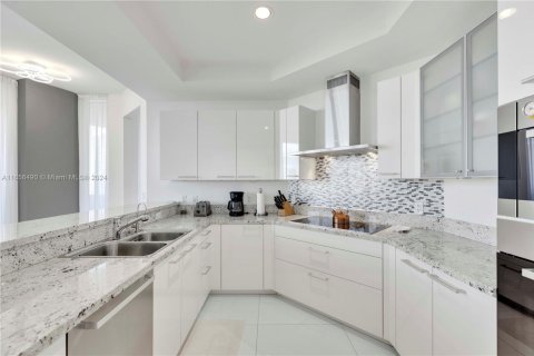Condo in Aventura, Florida, 3 bedrooms  № 1865096 - photo 8