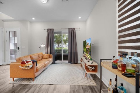 Casa en venta en Winter Garden, Florida, 3 dormitorios, 193.42 m2 № 2155202 - foto 7