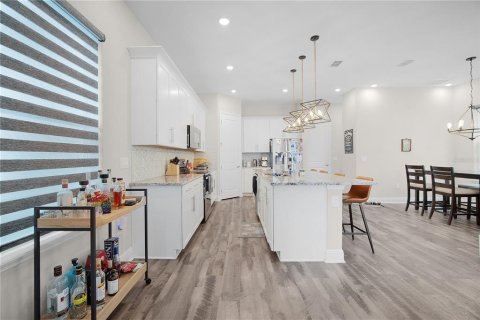 Casa en venta en Winter Garden, Florida, 3 dormitorios, 193.42 m2 № 2155202 - foto 9