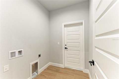 House in North Port, Florida 3 bedrooms, 153.29 sq.m. № 2258987 - photo 27