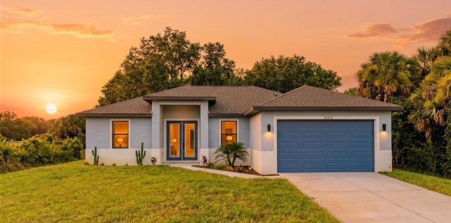 House in North Port, Florida 3 bedrooms, 153.29 sq.m. № 2258987