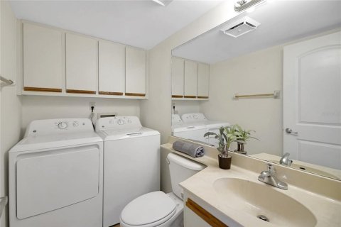 Townhouse in Leesburg, Florida 2 bedrooms, 119.66 sq.m. № 1620310 - photo 26