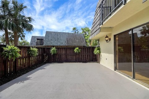 Townhouse in Leesburg, Florida 2 bedrooms, 119.66 sq.m. № 1620310 - photo 10