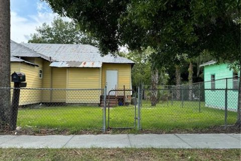 House in New Smyrna Beach, Florida 4 bedrooms, 155.43 sq.m. № 1780985 - photo 17