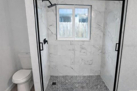 Casa en venta en Saint Petersburg, Florida, 4 dormitorios, 142.14 m2 № 2225318 - foto 6