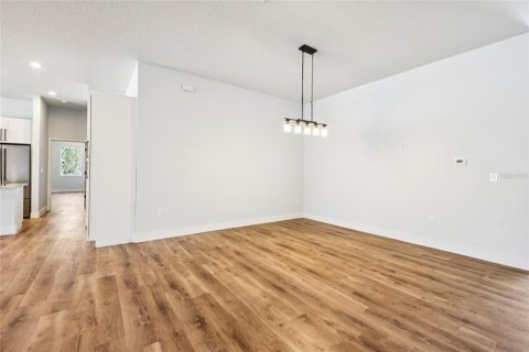 Villa ou maison à vendre à Deltona, Floride: 4 chambres, 301.93 m2 № 2234172 - photo 16