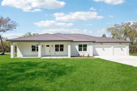 House in Deltona, Florida 4 bedrooms, 301.93 sq.m. № 2234172
