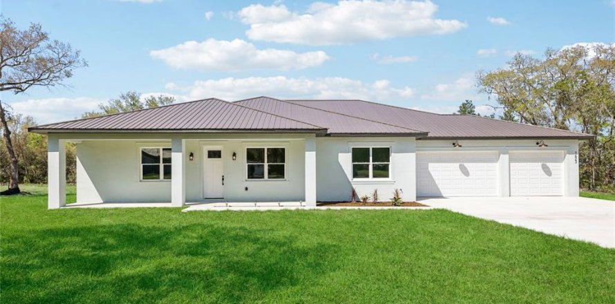 Villa ou maison à Deltona, Floride 4 chambres, 301.93 m2 № 2234172