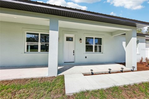 Villa ou maison à vendre à Deltona, Floride: 4 chambres, 301.93 m2 № 2234172 - photo 5