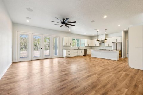 Villa ou maison à vendre à Deltona, Floride: 4 chambres, 301.93 m2 № 2234172 - photo 12