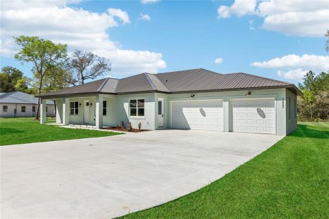 Villa ou maison à vendre à Deltona, Floride: 4 chambres, 301.93 m2 № 2234172 - photo 3