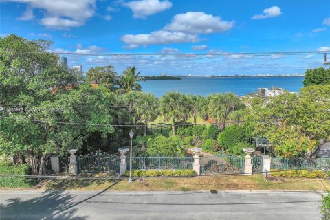 House in Miami Beach, Florida 5 bedrooms № 1928352 - photo 20