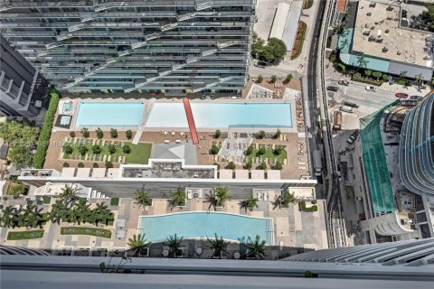 Condo in Miami, Florida, 2 bedrooms  № 1992057 - photo 30