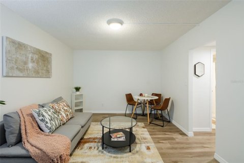 Appartement à louer à Clearwater, Floride: 1 chambre, 55.32 m2 № 1335433 - photo 19