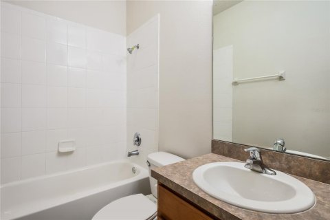 Casa en alquiler en Winter Haven, Florida, 3 dormitorios, 170.57 m2 № 1899124 - foto 14