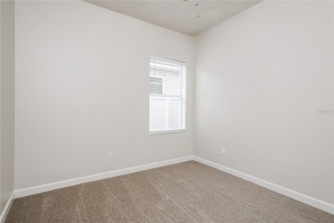 Casa en alquiler en Winter Haven, Florida, 3 dormitorios, 170.57 m2 № 1899124 - foto 13