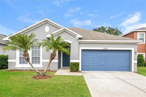Casa en alquiler en Winter Haven, Florida, 3 dormitorios, 170.57 m2 № 1899124 - foto 1
