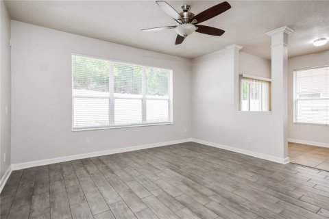 Casa en alquiler en Winter Haven, Florida, 3 dormitorios, 170.57 m2 № 1899124 - foto 3