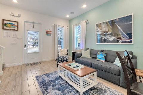 Villa ou maison à vendre à Kissimmee, Floride: 2 chambres, 121.33 m2 № 1832698 - photo 3
