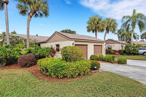 Condo in Sarasota, Florida, 2 bedrooms  № 2125155 - photo 3