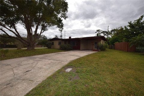 Villa ou maison à Orlando, Floride 3 chambres, 106.56 m2 № 2437382