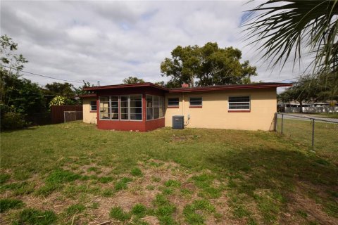 Villa ou maison à louer à Orlando, Floride: 3 chambres, 106.56 m2 № 2437382 - photo 7