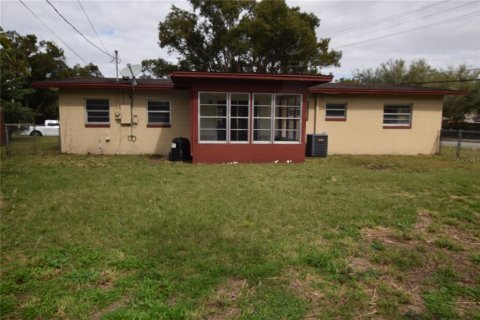 Villa ou maison à louer à Orlando, Floride: 3 chambres, 106.56 m2 № 2437382 - photo 6