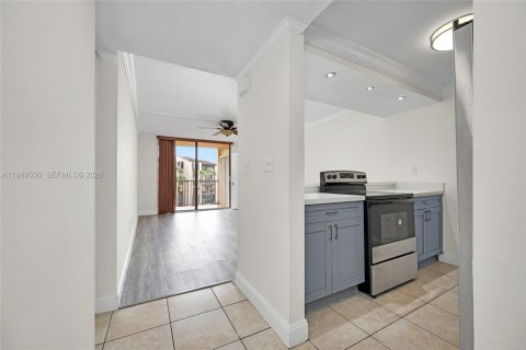 Condo à Miami, Floride, 2 chambres  № 2051722