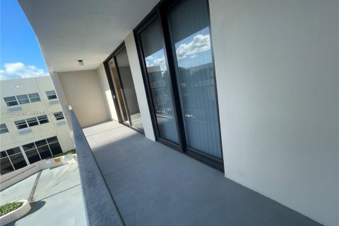 Copropriété à louer à Miami Beach, Floride: 1 chambre, 99.87 m2 № 2000803 - photo 19